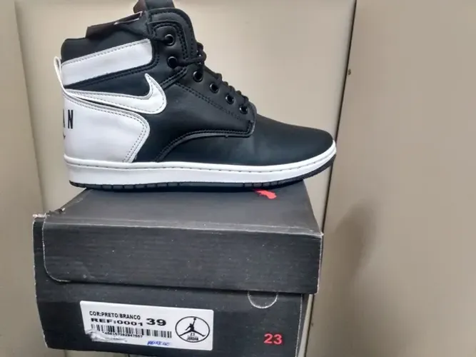 Tênis Nike 