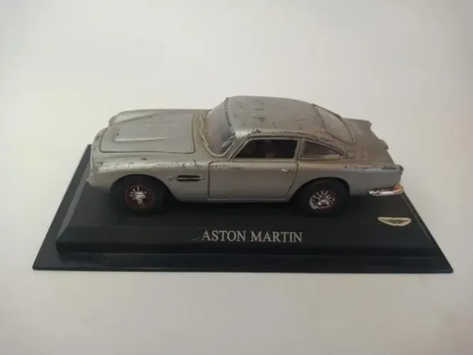 Auto Collection - Aston Martin 1/43