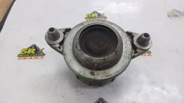Coxim Motor Mercedes C180 C200