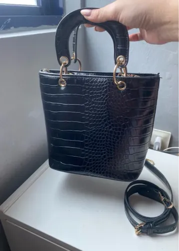 Bolsa textura crocodilo