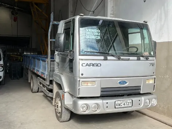 Ford Cargo 712 Ano 2011 Bom Estado Carroceria Aberta Único Dono