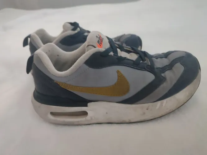 Tênis Nike Infantil Cinza e Azul