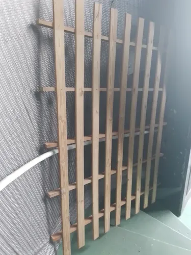 Estrutura de Cama de Madeira ,lastro 188 /140