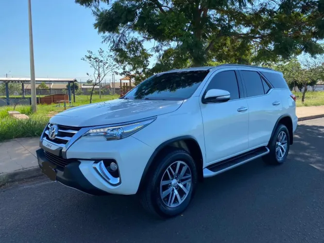 Hilux sw4 Srx Ano 2017 7 lugares