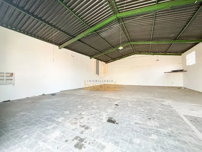 GALPÃO | 200m² | 1 BANHEIRO | PARQUE RECREIO