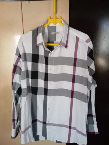 Camisa Burberry manga longa original Tam m 19/46