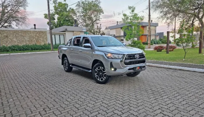 Toyota Hilux CD SRV 4X4 2.8 TDI Diesel Aut. 2022