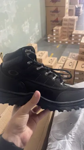 Bota Masculina Oakley Adventure Preto