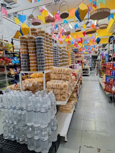 Loja de doces e festas mov 40 mil líquidos 10 mil ! 