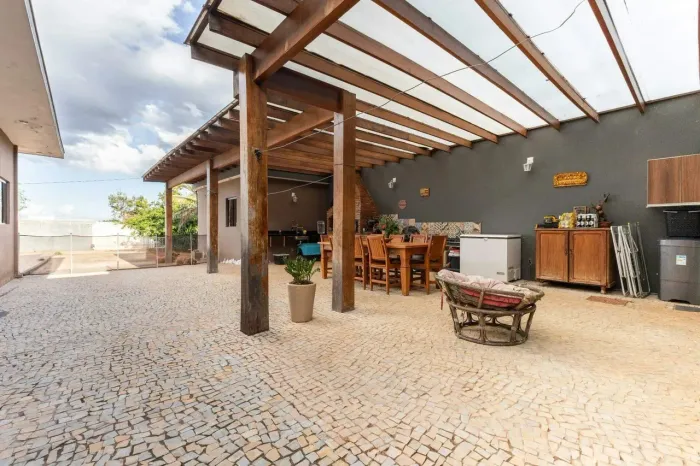 [casa em condominio] [condominio fechado][altiplano leste]