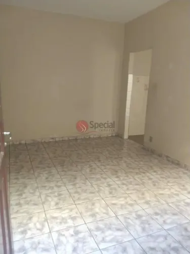 Casa térrea à venda na Vila Diva. - Terreno 10x26m²