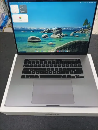 macbook pro i7 2019