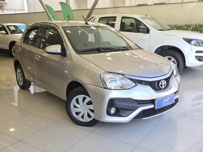 Toyota Etios XS 1.5 Flex 16V 5P Mec. 2018