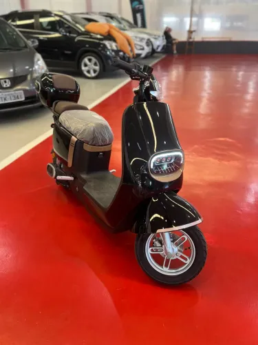 Scooter Elétrica (Sudu A3) 1000w