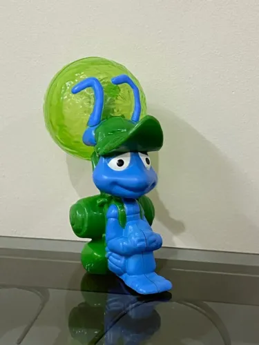 Boneco do filme ?Vida de Inseto? (Disney/Pixar) - personagem Flik com Dente-de-leão