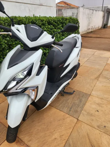 Honda Elite