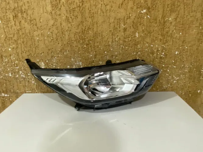 Farol direito Spin 2019/2020/2021/2022