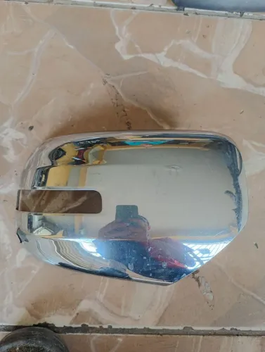 Capa Retrovisor Lado Direito Mitsubishi L200 2008 A 2016 (Detalhe)