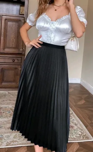 Saia Plissada Preta p