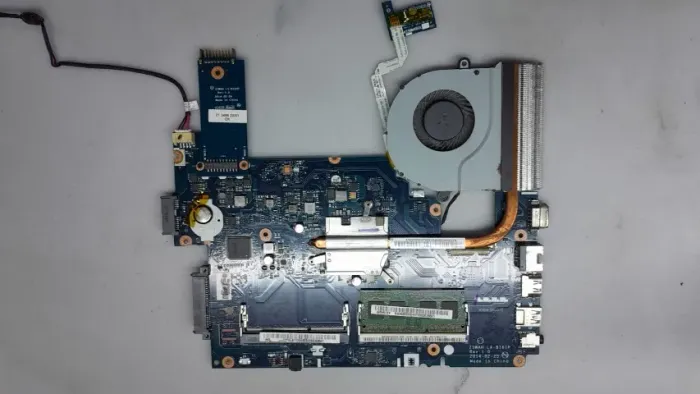 Placa Notebook Acer E5-571/e5-531 z5wah LA-B161p