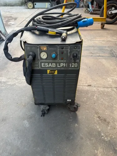 Máquina de Corte a plasma ESAB LPH120 (Leia o anúncio)