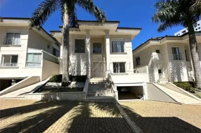 Casa em Condominio de Alto Padrão à Venda Condomínio Villaggio Houda Palmas do Tremembé