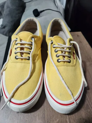Tênis Redley amarelo 42