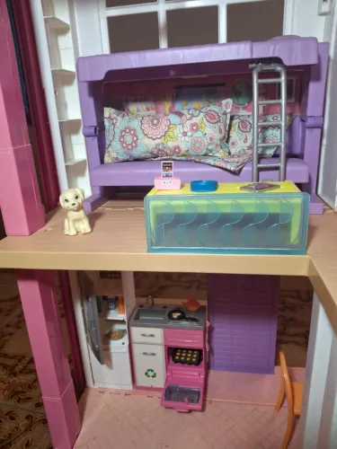 Mansão da Barbie com Elevador - 3 Andares, 8 Ambientes, luzes, som e acessórios 