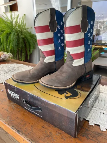 Bota Americana EUA Cowboy Winner