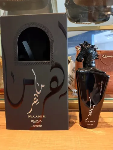 Perfume Árabe Maahir Black