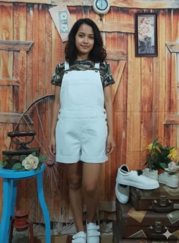 Jardineira Pop me. N°42