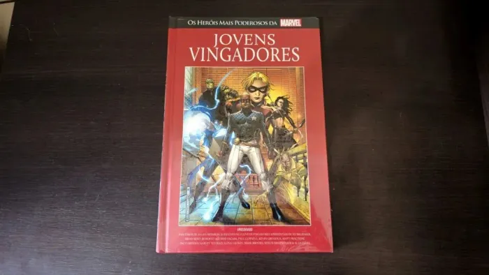 Jovens Vingadores - Nº 79 - Lacrado - Salvat Capa Vermelha - Marvel