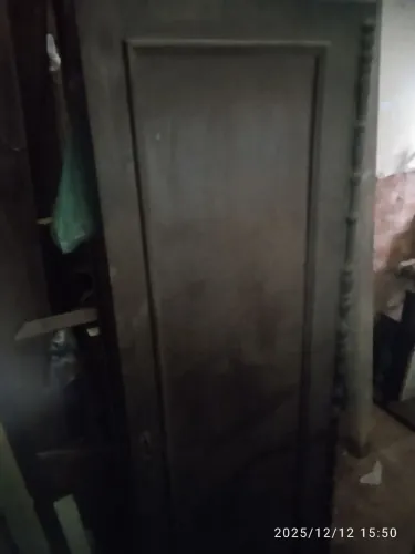 Guarda roupa antigo para restaurar 