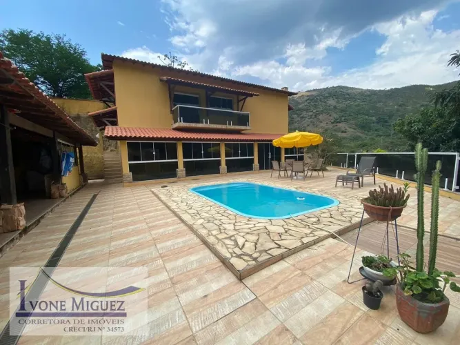 Casa em Vera Cruz - Miguel Pereira