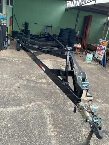 CARRETA PARA LANCHA 23 PÉS COM FREIO!!! A PRONTA ENTREGA!!!!! IMPERDÍVEL!! 