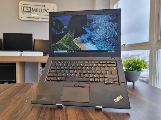 Notebook Lenovo ThinkPad T460 - Core i7 | 6ª geração | 256GB SSD | 8GB DDR3 | 14"