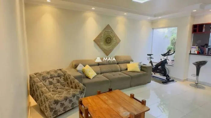 Casa á venda condomínio Portal Beija Flor