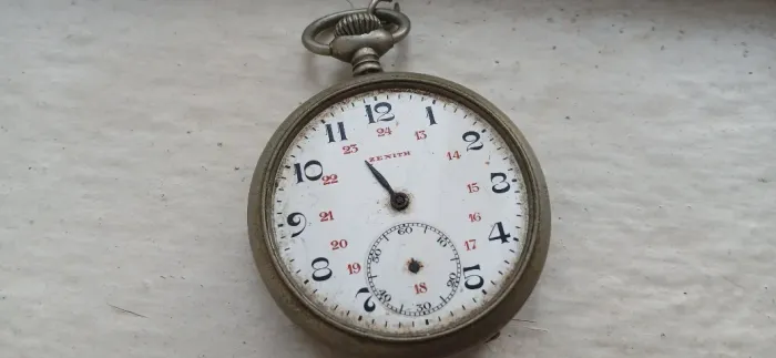 Relógio Bolso Zenith Swiss Made Mecânico Corda Manual - Ano 1910-40