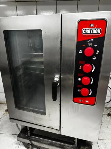 Forno Combinado Croydon 10 Camadas super novo