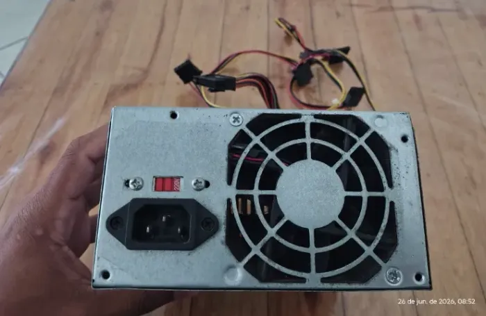 Fonte atx Wise 220w