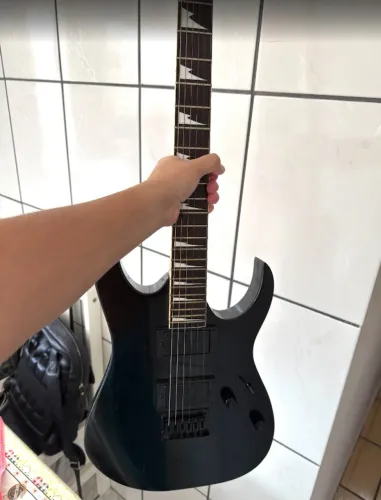 Guitarra Ibanez Gio + Afinador Digital