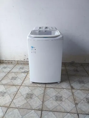 Máquina de Lavar Electrolux 12kg - 110V