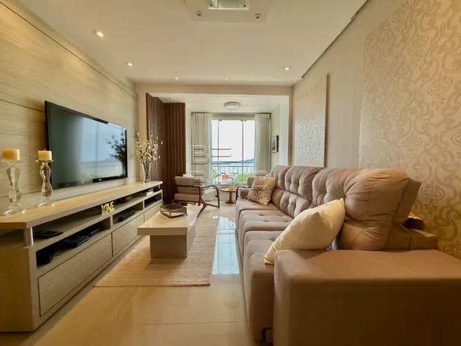 Apartamento vista mar 2 dormitórios em Coqueiros