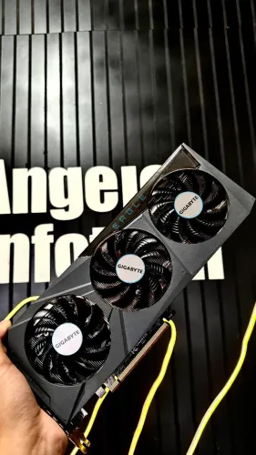 RX 6700XT 12GB Triple fan<br>(OPORTUNIDADE