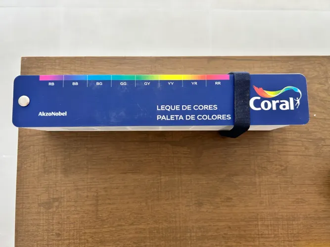 LEQUE DE CORES