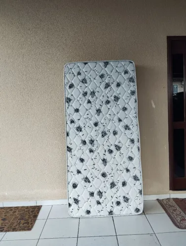 Colchão solteiro 470.00