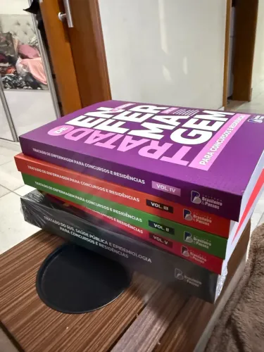 Livros Tratado de enfermagem para concursos