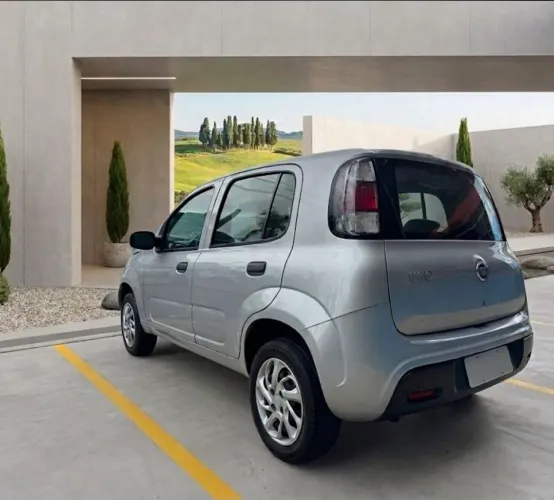Fiat Uno Attractive 1.0 EVO Fire Flex 8V 5P 2021