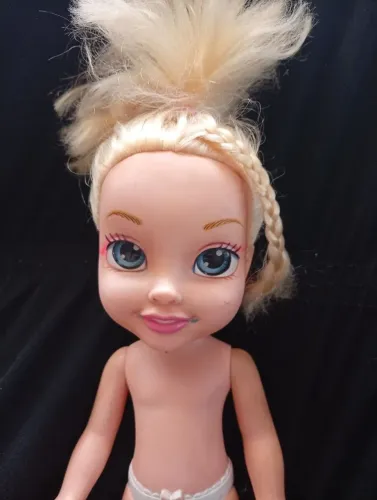 Boneca Disney Cinderela Princess Toddler usada 