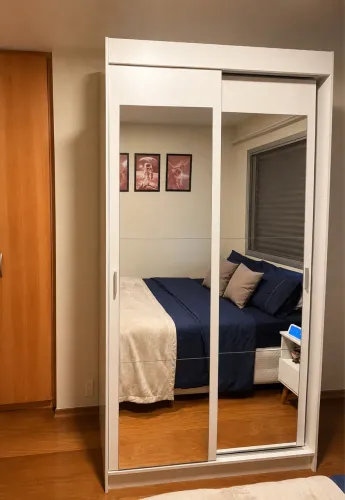 Guarda-Roupa Solteiro 2 Portas de Correr com Espelhos - Branco - Excelente Estado